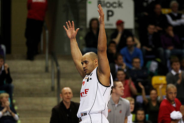 布的参赛名 布的参赛名