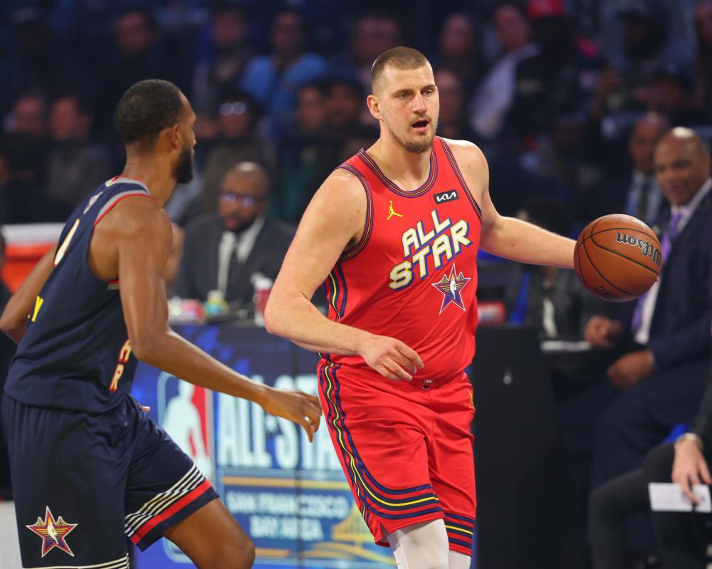 场面依然是 场面依然是