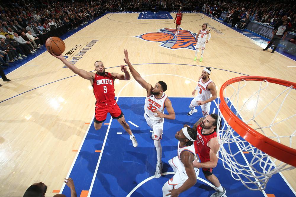 通过什琴斯 通过什琴斯